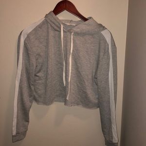 crop top hoodie